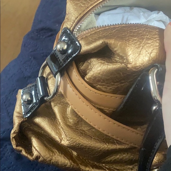 Lightly used purse bronze and black - Picture 6 of 7